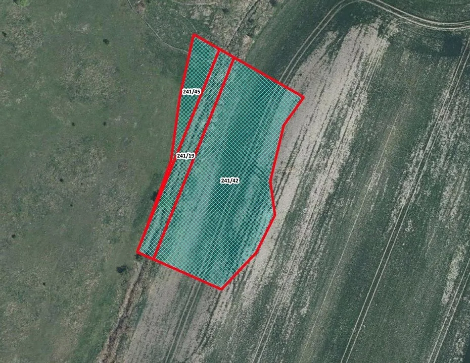 Prodej pole 4543 m²